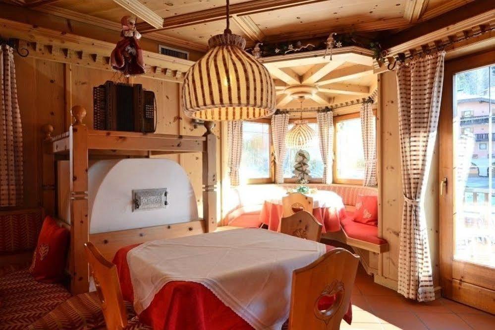 Post Hotel Moena Εξωτερικό φωτογραφία